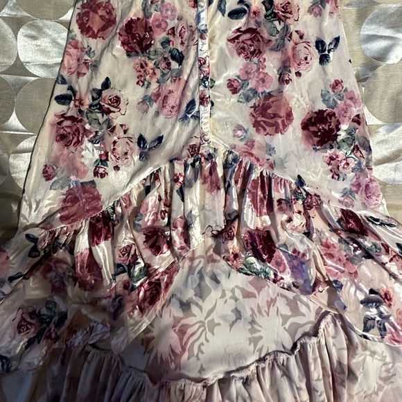 Floral dress - Picture 3 of 8